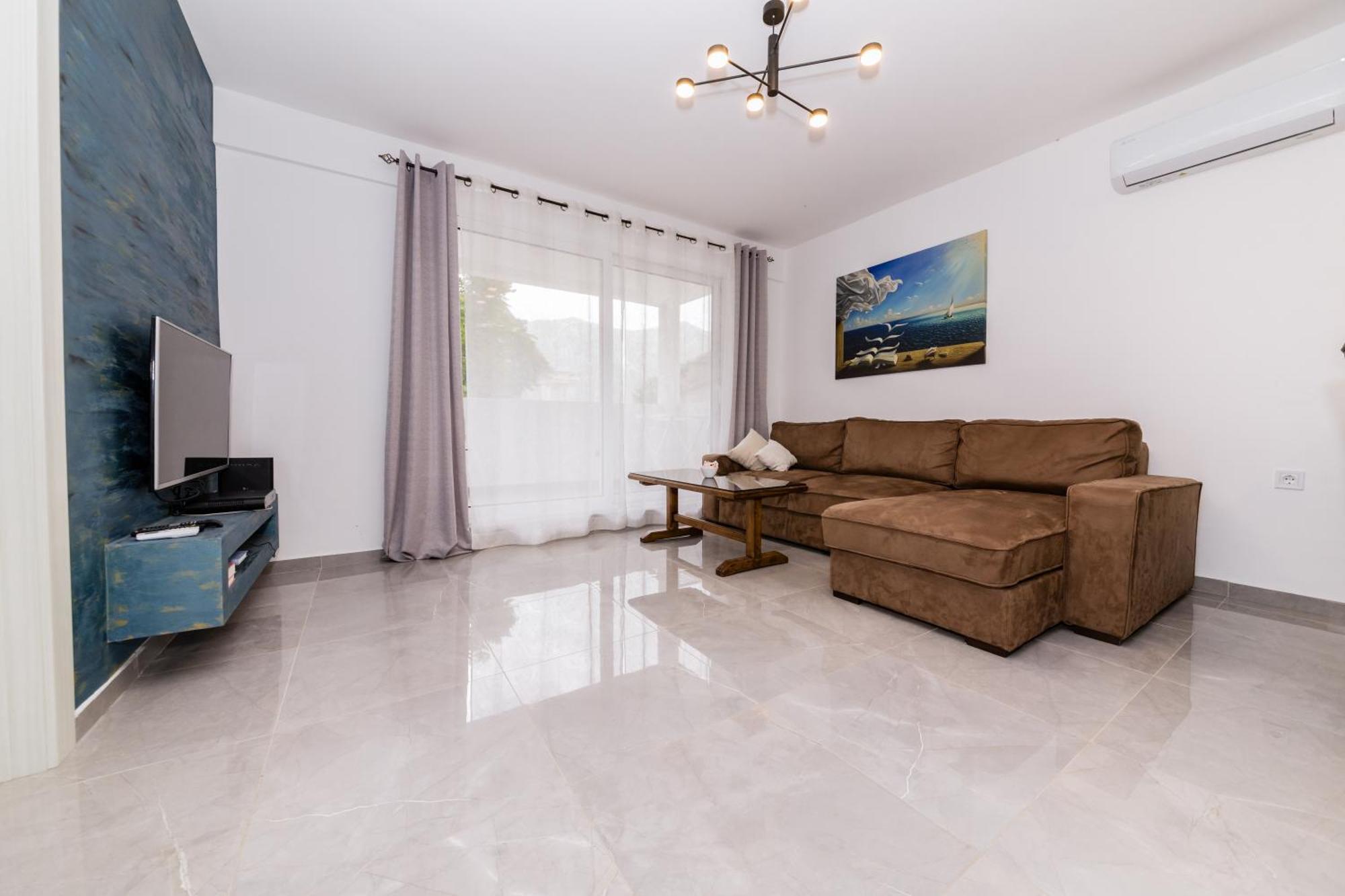 Paun Apartment Kotor Extérieur photo